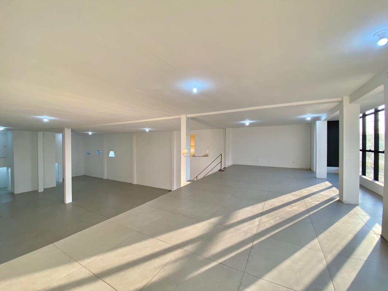 Loja Comercial em Industrial Novo Hamburgo / Rs