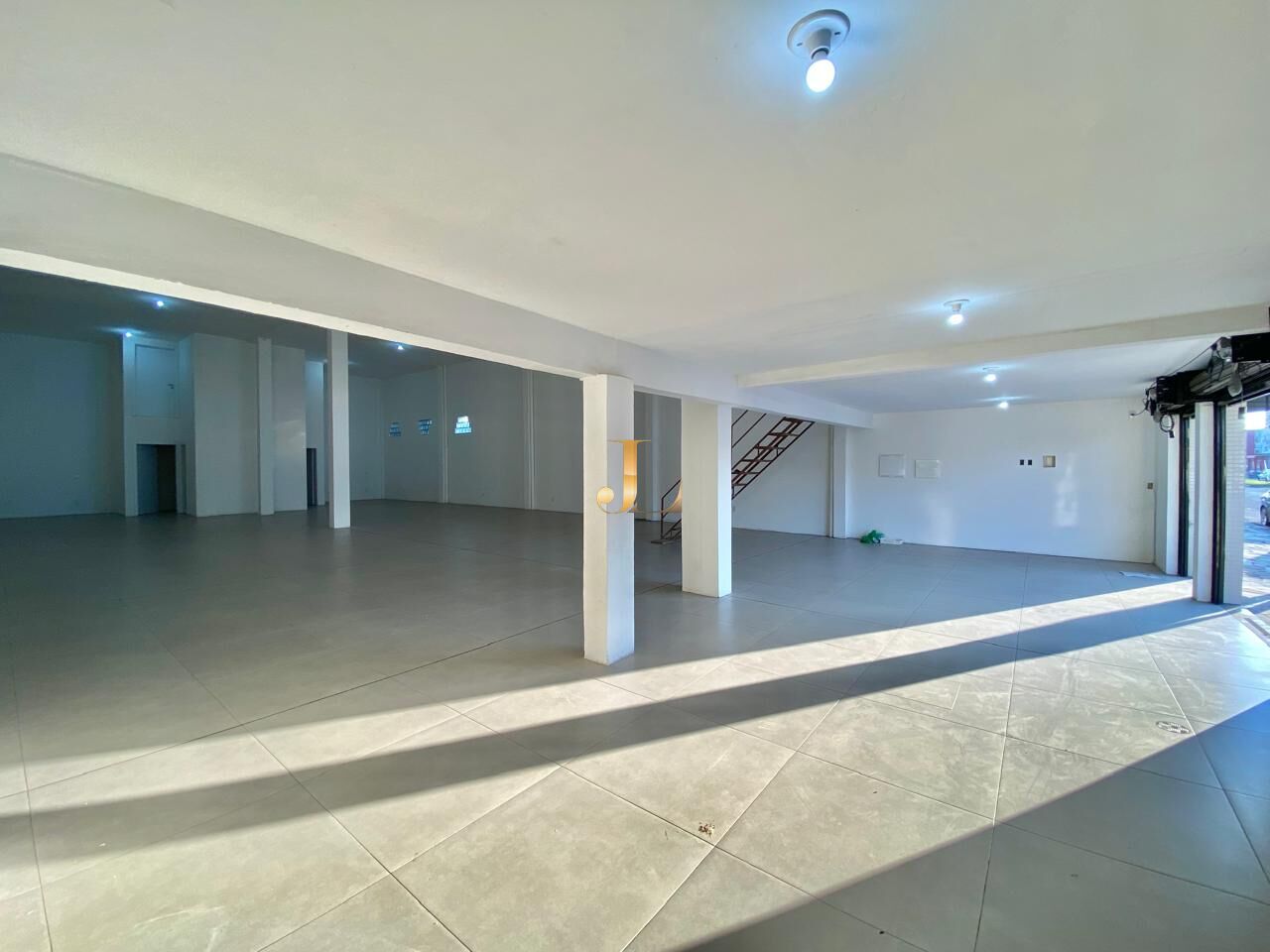 Loja Comercial em Industrial Novo Hamburgo / Rs