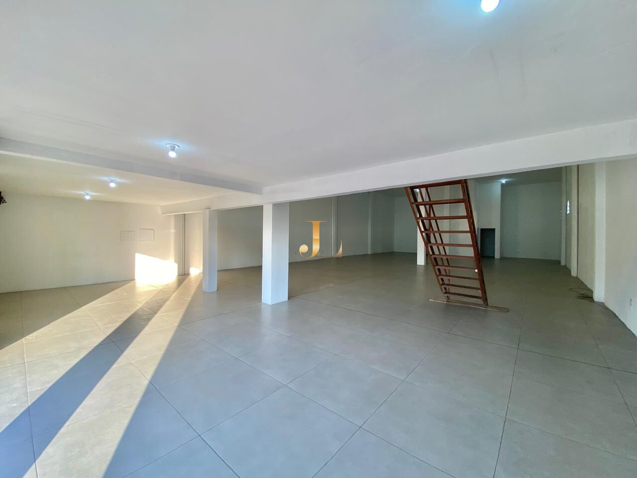 Loja Comercial em Industrial Novo Hamburgo / Rs